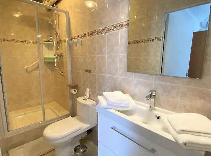 Romaric 게스트하우스 *