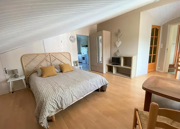 Vacances Romaric Gæstehus